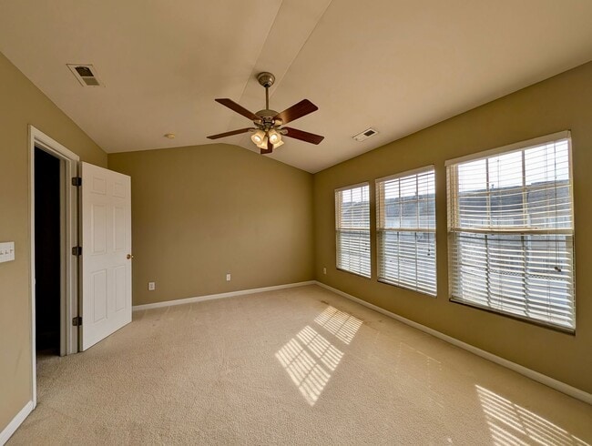 Building Photo - 5122 Brooke Lauren Ln