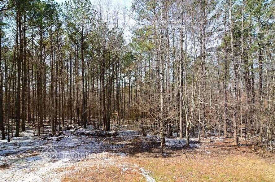 Building Photo - 1795 Independence Dr