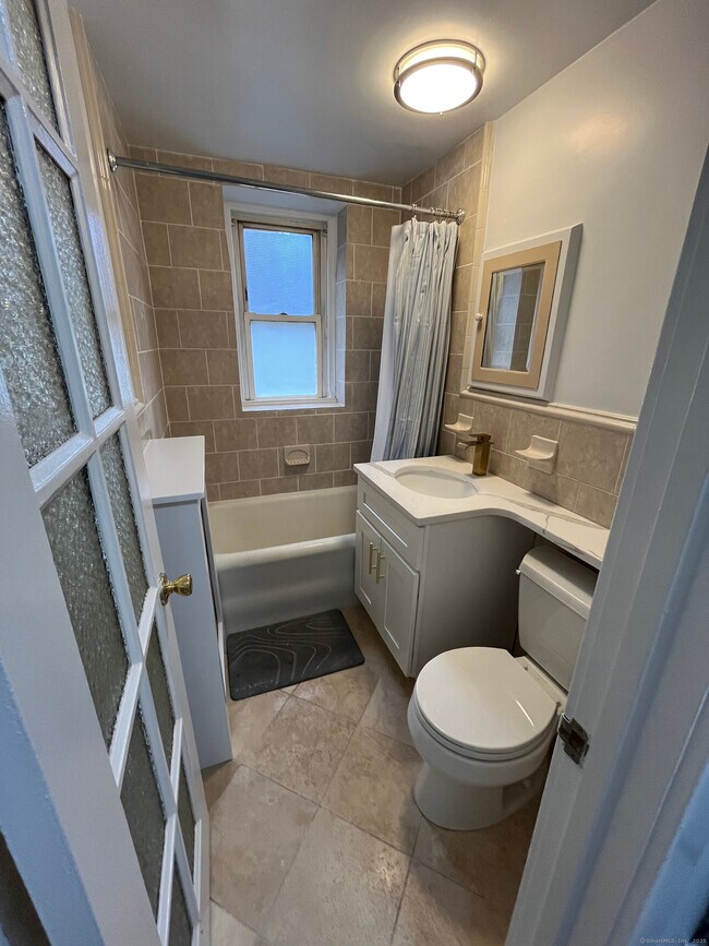 Building Photo - 53 Prospect St