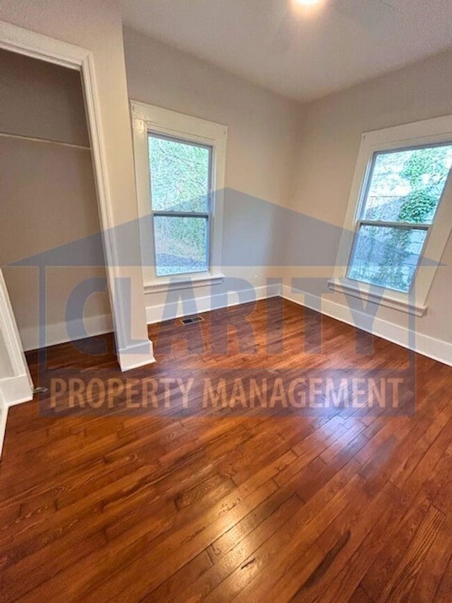 Building Photo - Beautifully Remodeled 3 Bedroom / 2 Bath Home in Chattanooga