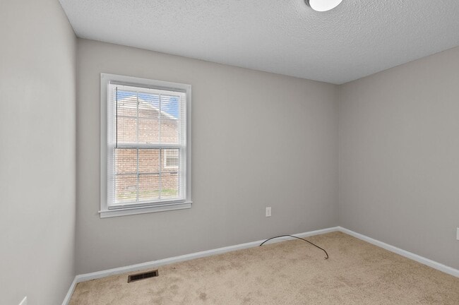 Building Photo - Cute Remodeled home in Cul-de-sac