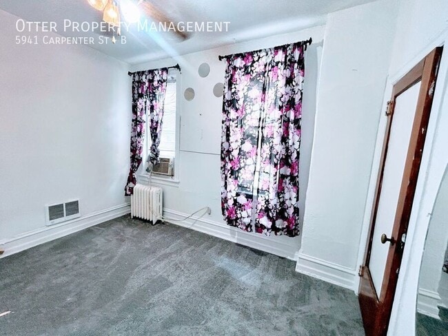 Building Photo - 5941 Carpenter St