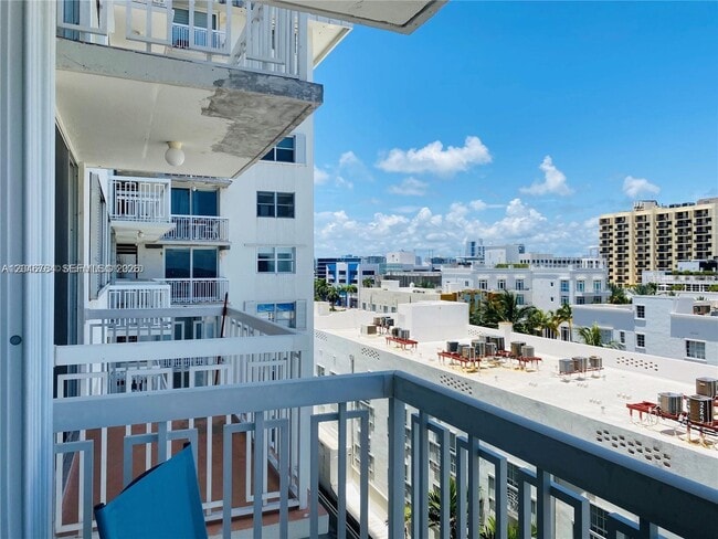Building Photo - 401 Ocean Dr