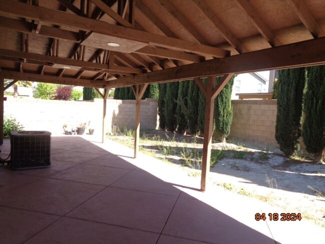 Building Photo - Large West Lancaster 2 Story Built in 2004 with 3638 sq. ft.