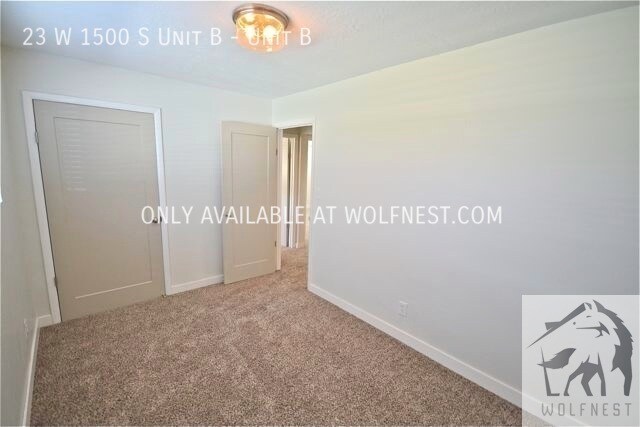 Building Photo - No Security Deposit Option! Incredible 3 B...