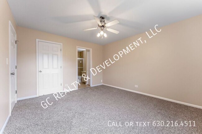 Building Photo - 21 N Park Blvd