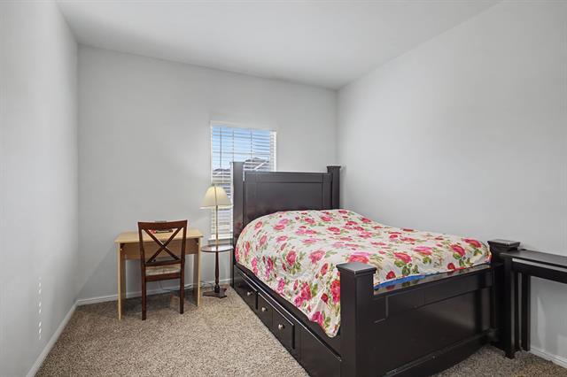 Building Photo - 8913 Oil Barron Ave