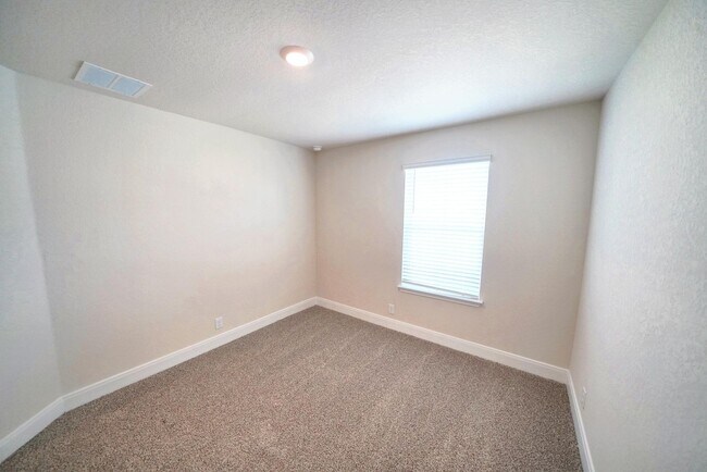 Building Photo - Stunning New Cibolo Home Now Available in Steel Creek - Realtor Commission: $500