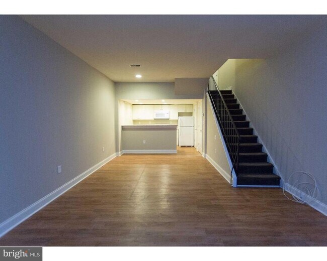 Building Photo - 2031 South St