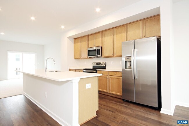 Building Photo - 5997 McComb St