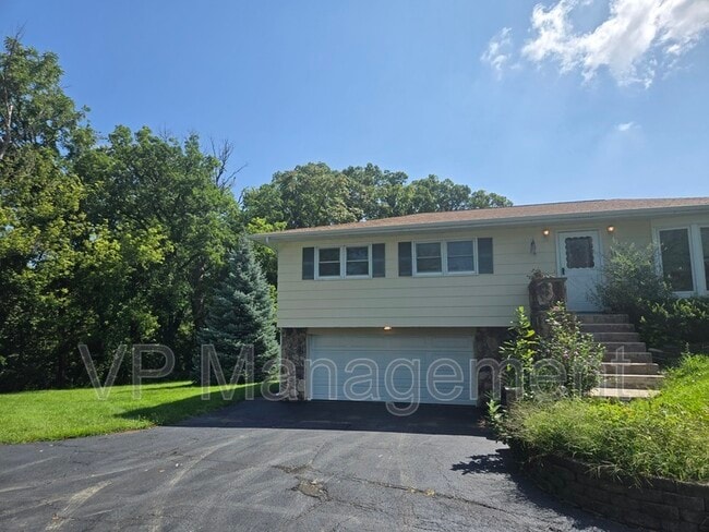 Primary Photo - 1109 33rd St