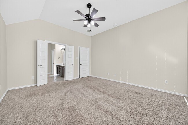 Building Photo - 40519 Goldeneye Pl