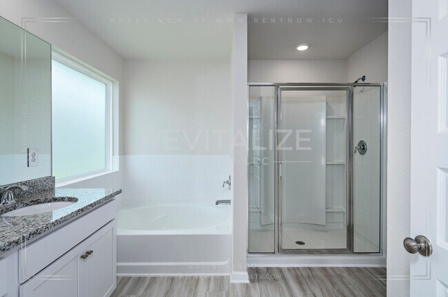 Building Photo - 22360 Aleutian Ave