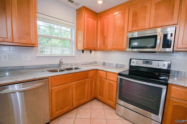 Building Photo - 277 Postwood Ct