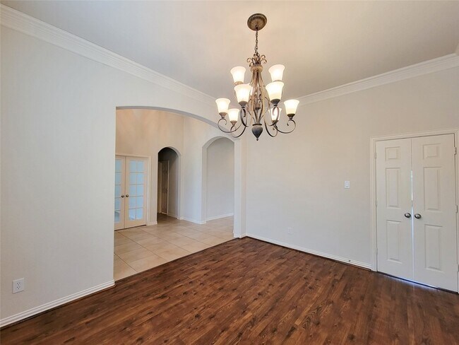 Building Photo - 2886 Tuscania Ln