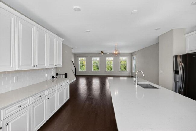Building Photo - 17137 Branched Oak Rd