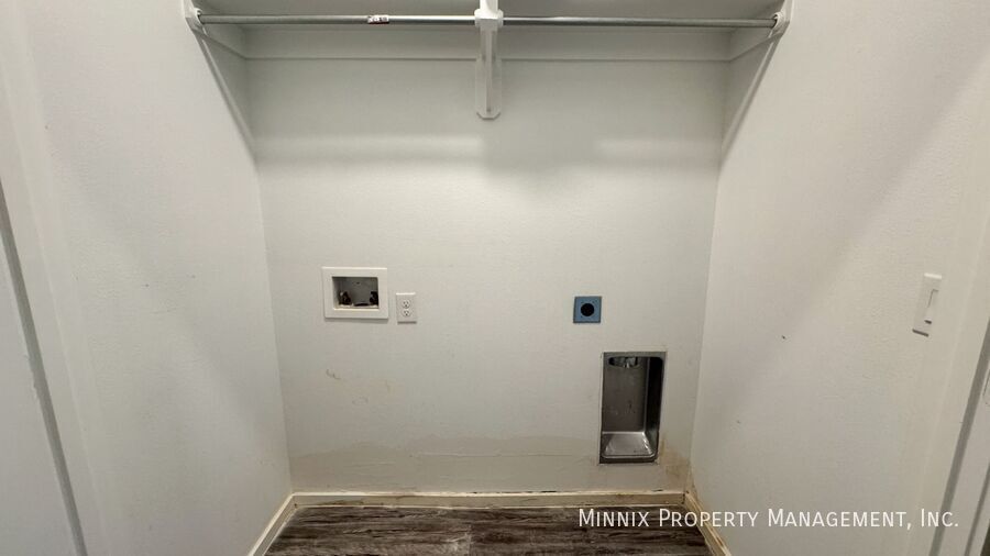 Building Photo - 1638 133rd St