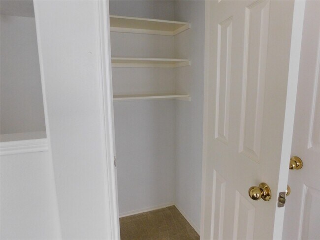 Building Photo - 19130 Yaupon Ranch Dr