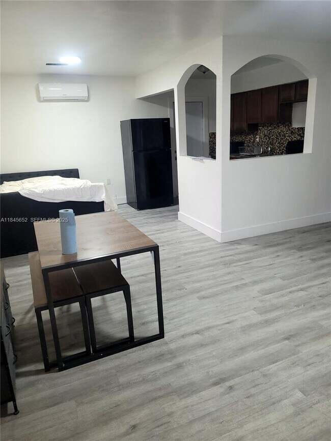 Building Photo - 2126 NW 47th Terrace