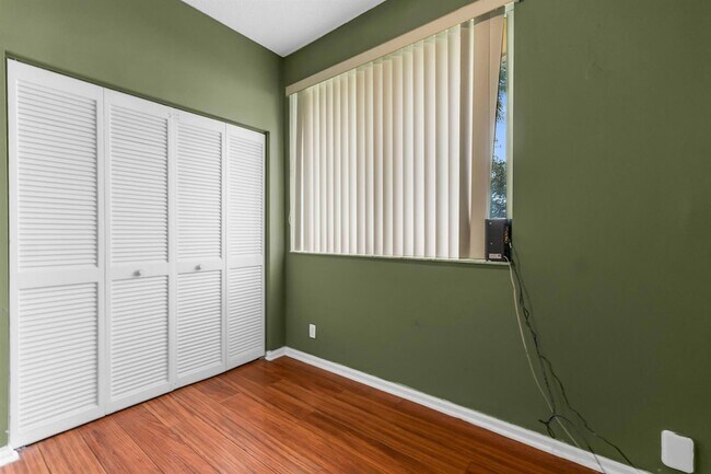 Building Photo - 1333 SW 175th Way