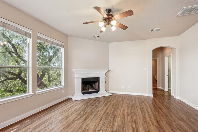 Building Photo - 88 White Magnolia Cir