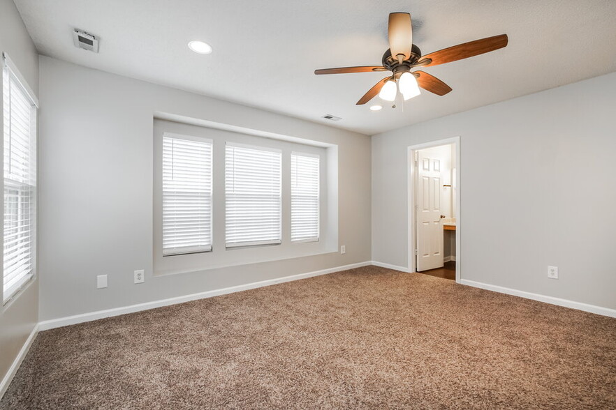 Building Photo - 3532 Kernstown Dr
