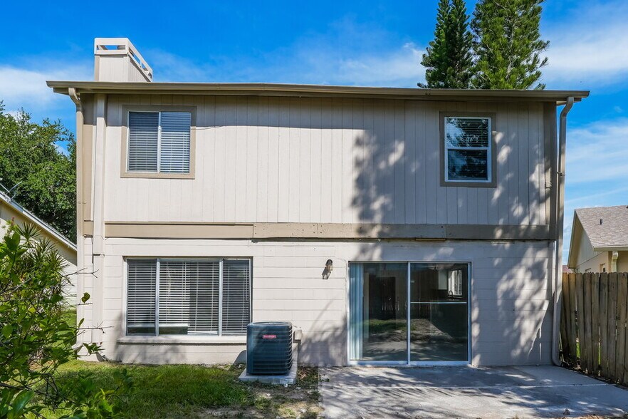 Building Photo - 856 Buttercup Dr
