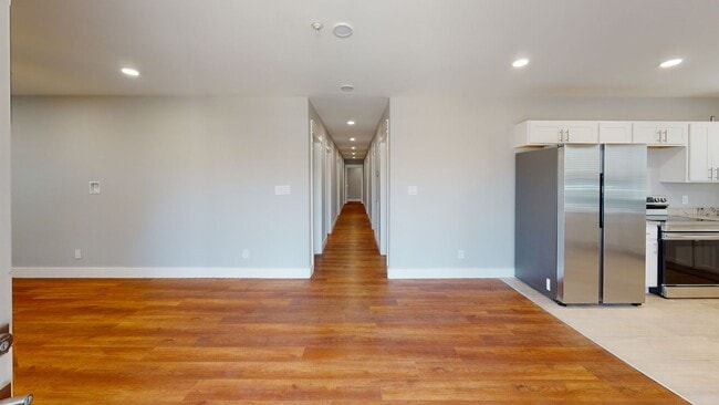 Building Photo - 6BR/6BA Off Campus Housing in Fort Sanders...