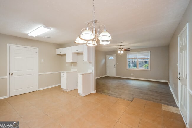 Building Photo - 5375 Rocky Pine Dr