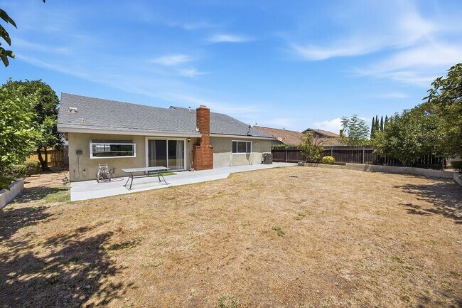 Building Photo - 17006 Countrypark Ln