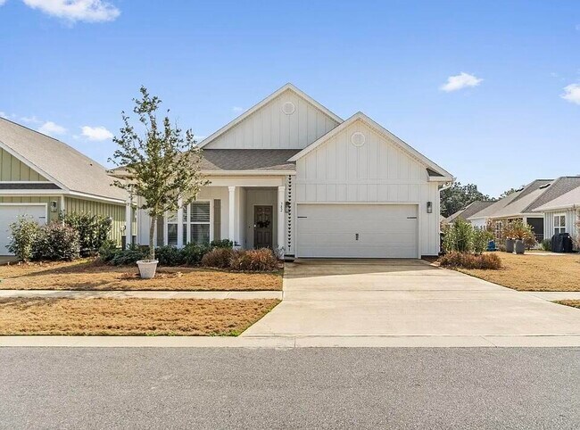 Building Photo - 382 Lightning Bug Ln