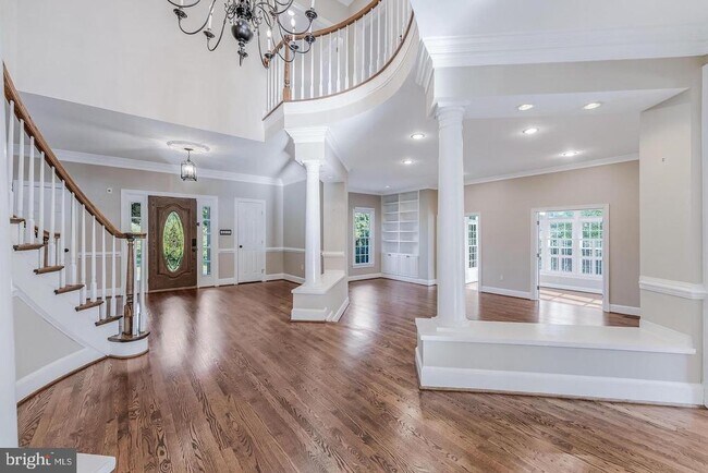 Building Photo - 615 Nalls Farm Way