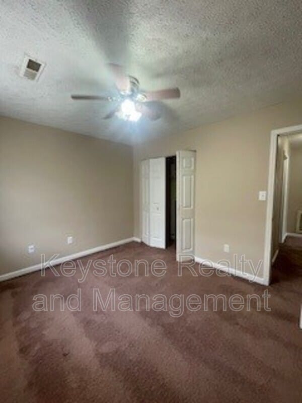 Building Photo - 298 Thompsonville Ln