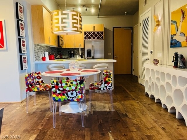 Building Photo - 353 E Bonneville Ave