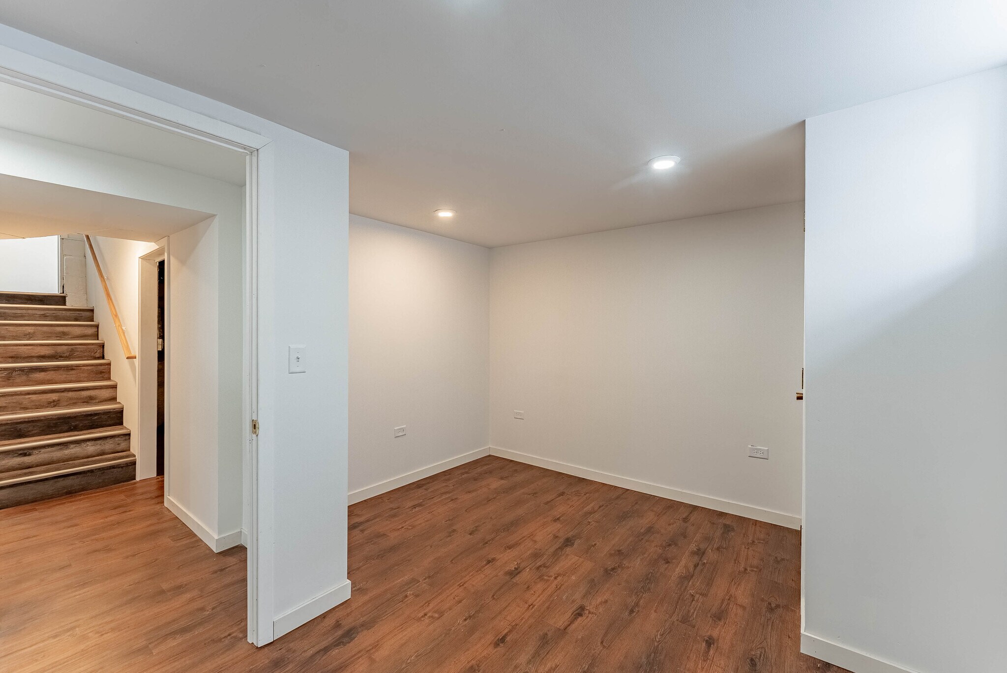 Building Photo - 125 S Main St