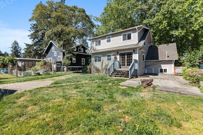 Building Photo - 15446 21st Ave SW