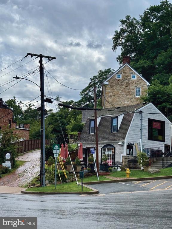 Building Photo - 12652 Dara Dr