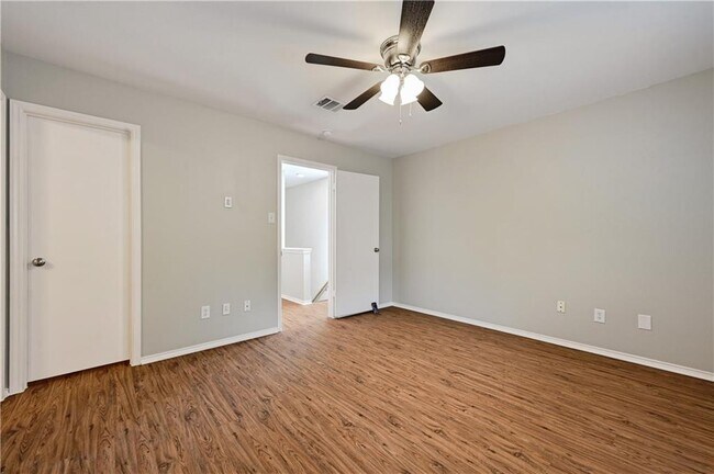 Building Photo - 9602 Nightjar Dr