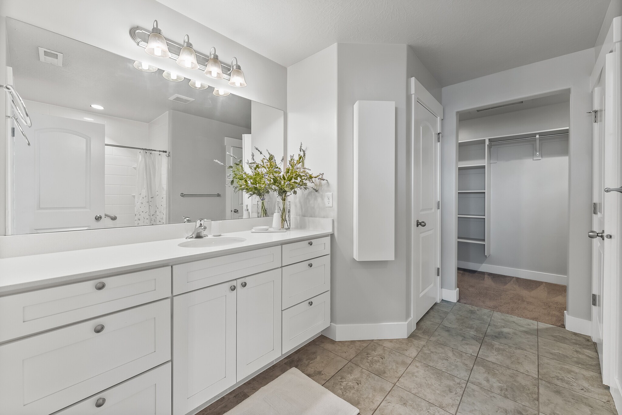 Building Photo - 14549 S Juniper Shade Dr