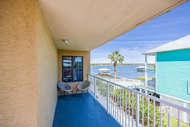 Building Photo - 1516 Sandpiper Ln