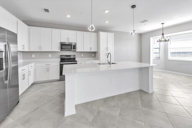 Building Photo - 19140 Scallop Lp