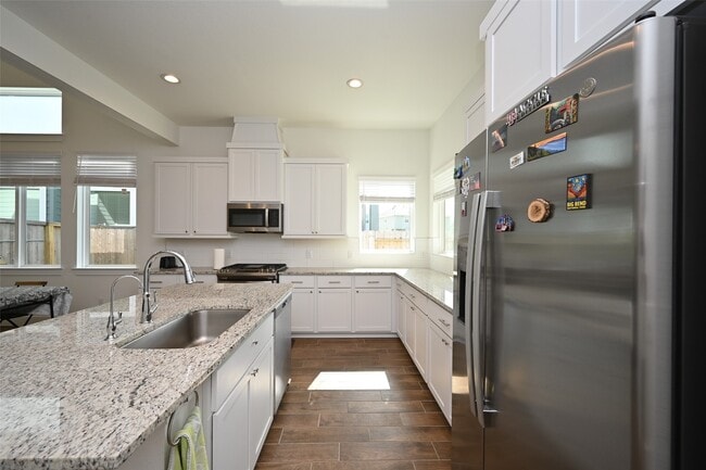 Building Photo - 1535 Cathedral Bend Drive