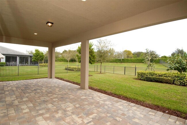 Building Photo - 4628 Pinehurst Trl E