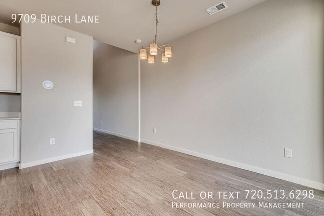 Building Photo - 9709 Birch Ln