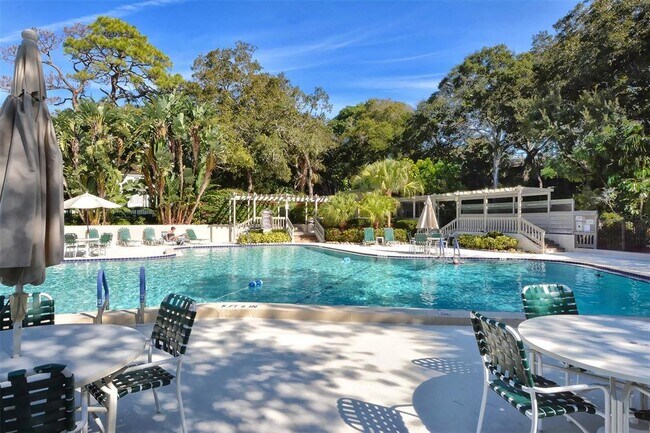 Building Photo - 1601 Bayhouse Point Dr