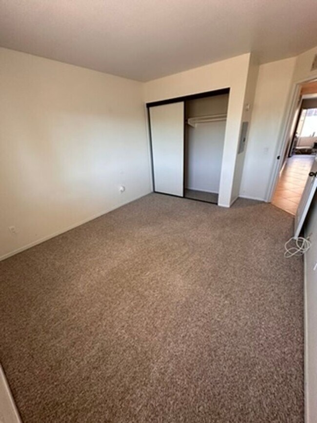 Building Photo - 2BD | 2BA Condo in Spring Valley!