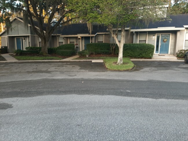 Building Photo - 10800 Old St Augustine Rd