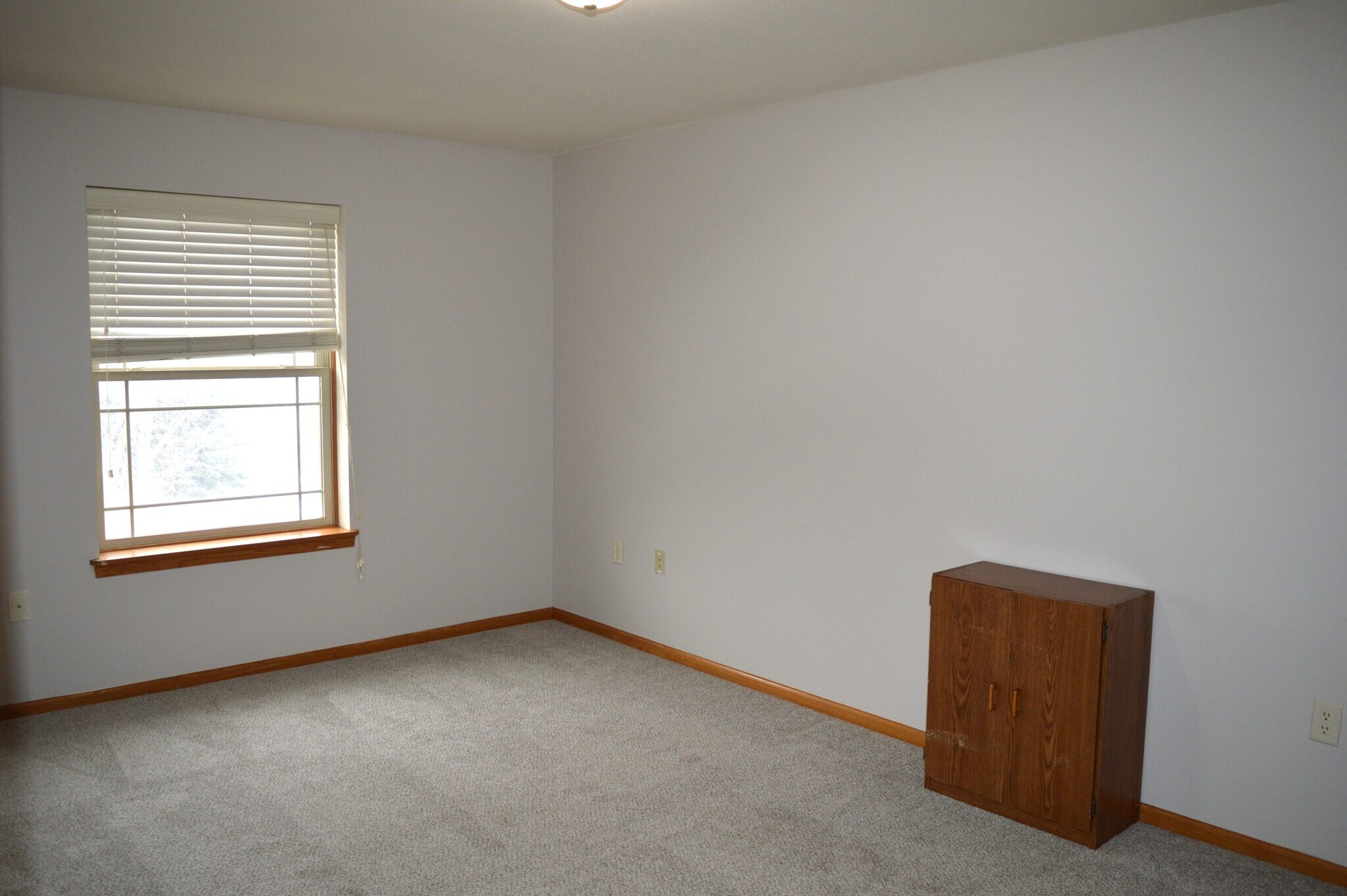 Building Photo - 2824 Pleasant View Rd