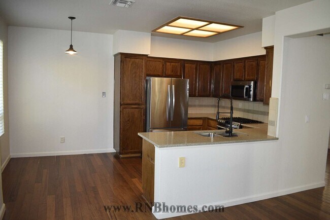 Building Photo - 5228 Del Vista Way