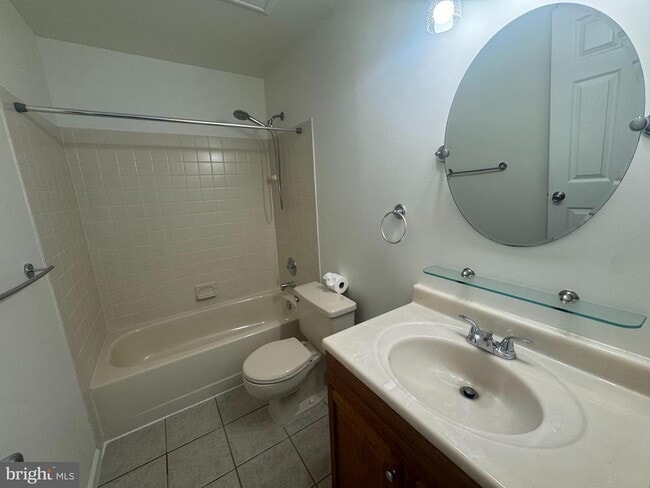 Building Photo - 408 Beacon Hill Dr